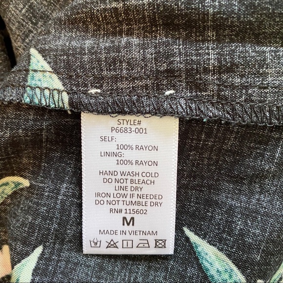 All In Favor Lemon Print Button Front Romper - Picture 10 of 10